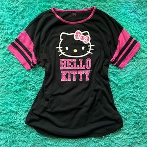 Hello Kitty Sanrio Nightgown/Oversized Graphic Tee
